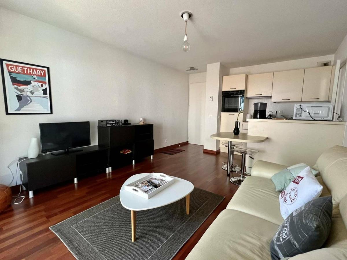 Appartement T2 A Cambo-Les-Bains Avec Piscine, Terrasse Et Parking Prive, Proche Des Thermes - Fr-1-495-82 Экстерьер фото