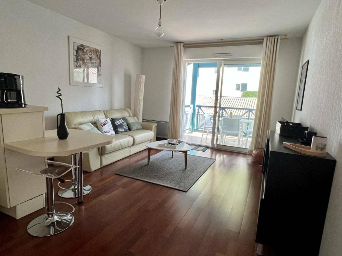 Appartement T2 A Cambo-Les-Bains Avec Piscine, Terrasse Et Parking Prive, Proche Des Thermes - Fr-1-495-82 Экстерьер фото